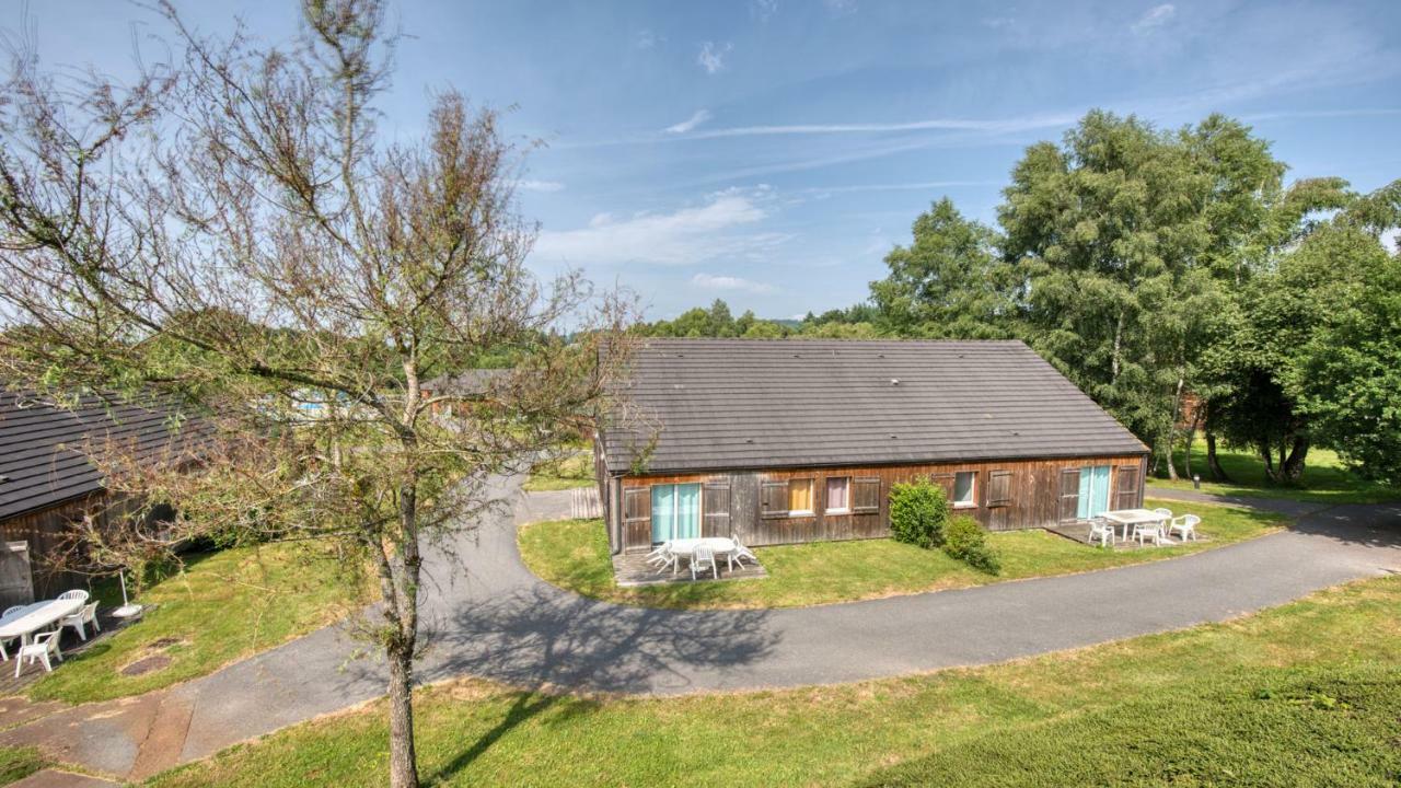 Vacanceole - Residence Le Domaine Du Bosquet Égletons Exterior foto