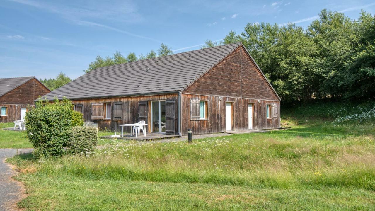 Vacanceole - Residence Le Domaine Du Bosquet Égletons Exterior foto