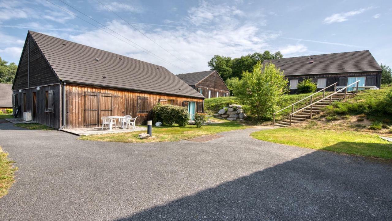 Vacanceole - Residence Le Domaine Du Bosquet Égletons Exterior foto